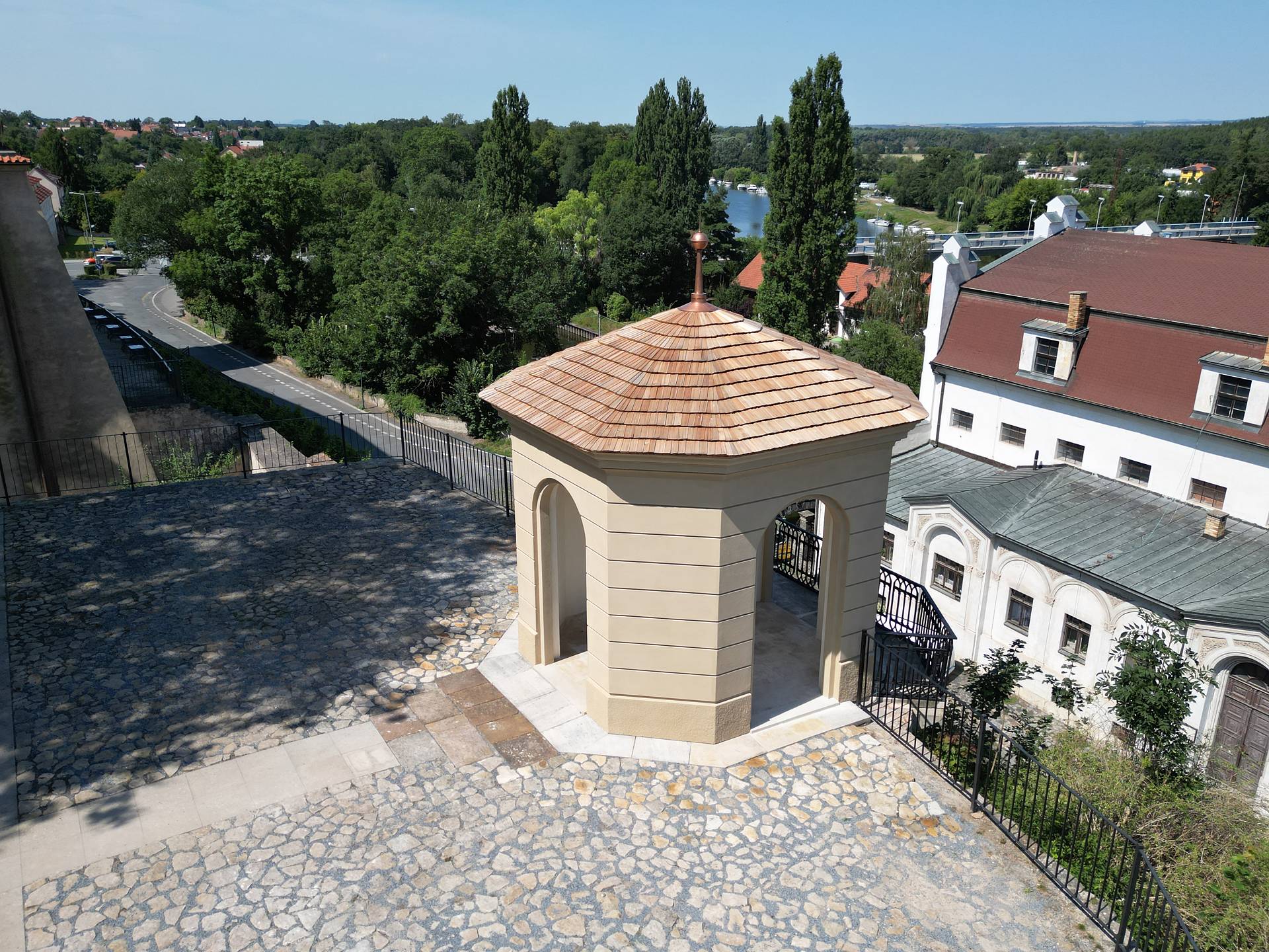 Letecká fotografie stavebního detailu